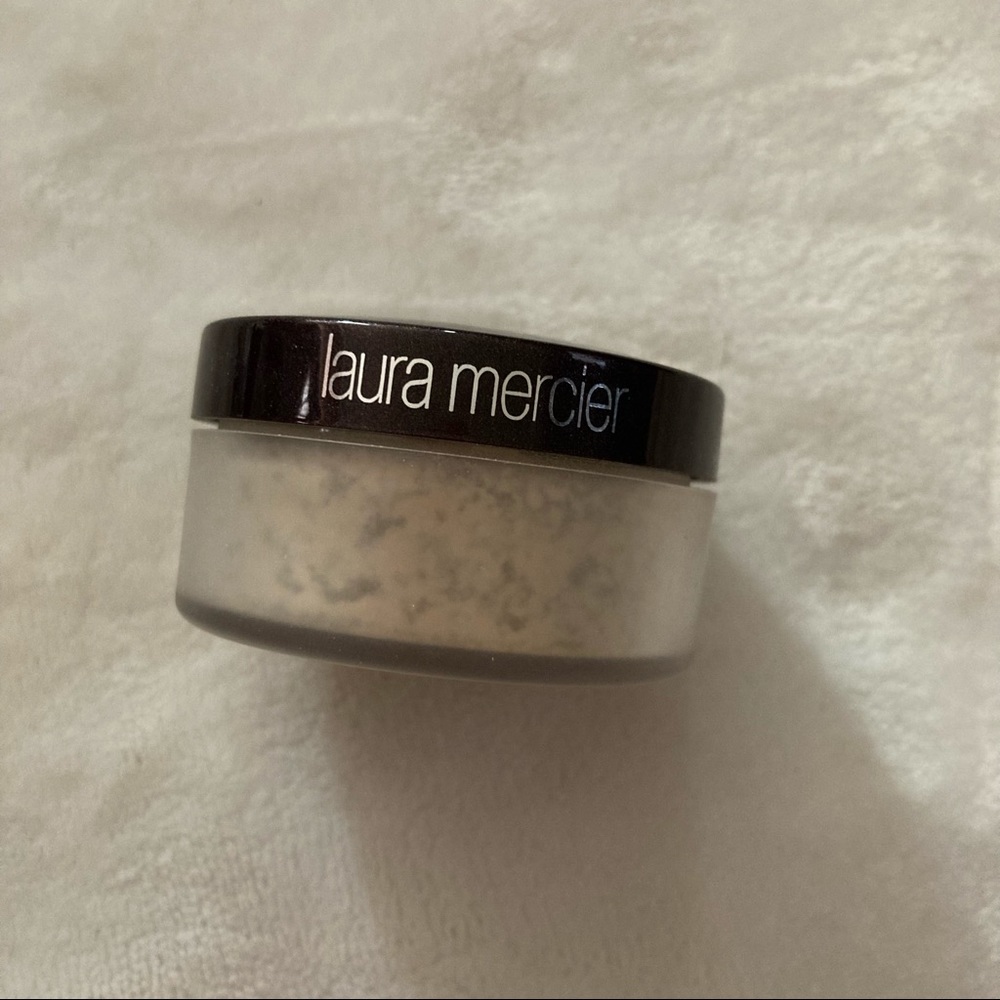 Laura Mercier translucent setting powder
